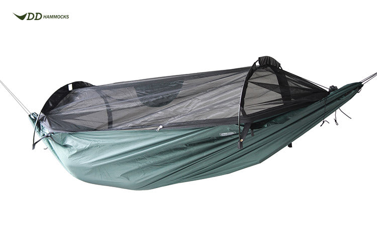 DD SuperLight Jungle Hammock, the best camping equipment.