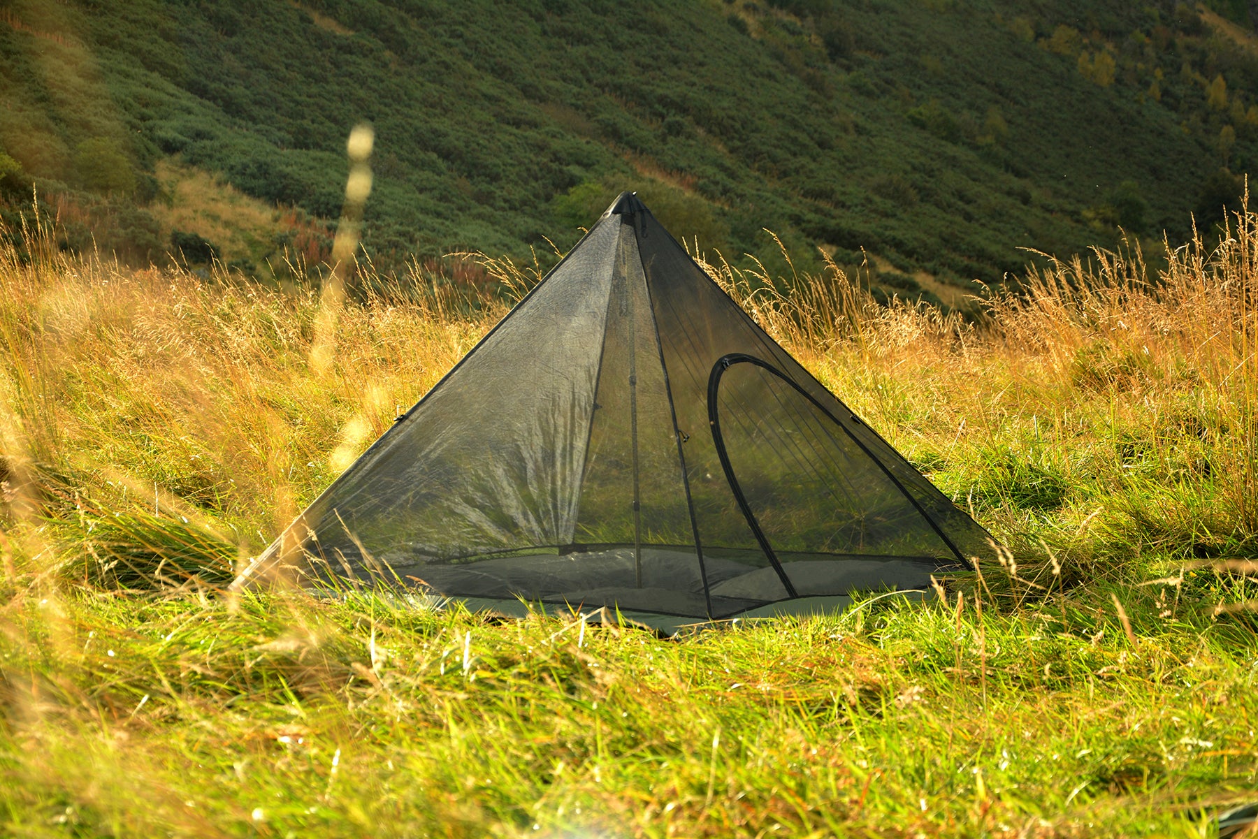 dd superlight solo mesh tent DD SuperLight Pyramid Mesh Tent